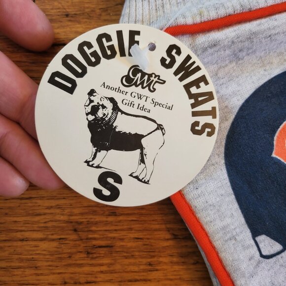 NFL Chicago Bears Dog Sweater Size Small 10'' Warm and Cozy VINTAGE Brand New T4 - Picture 4 of 6